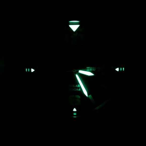 Unworn Sport Seiko Solar with Nylon Strap SNE331 - Picture 11 of 11